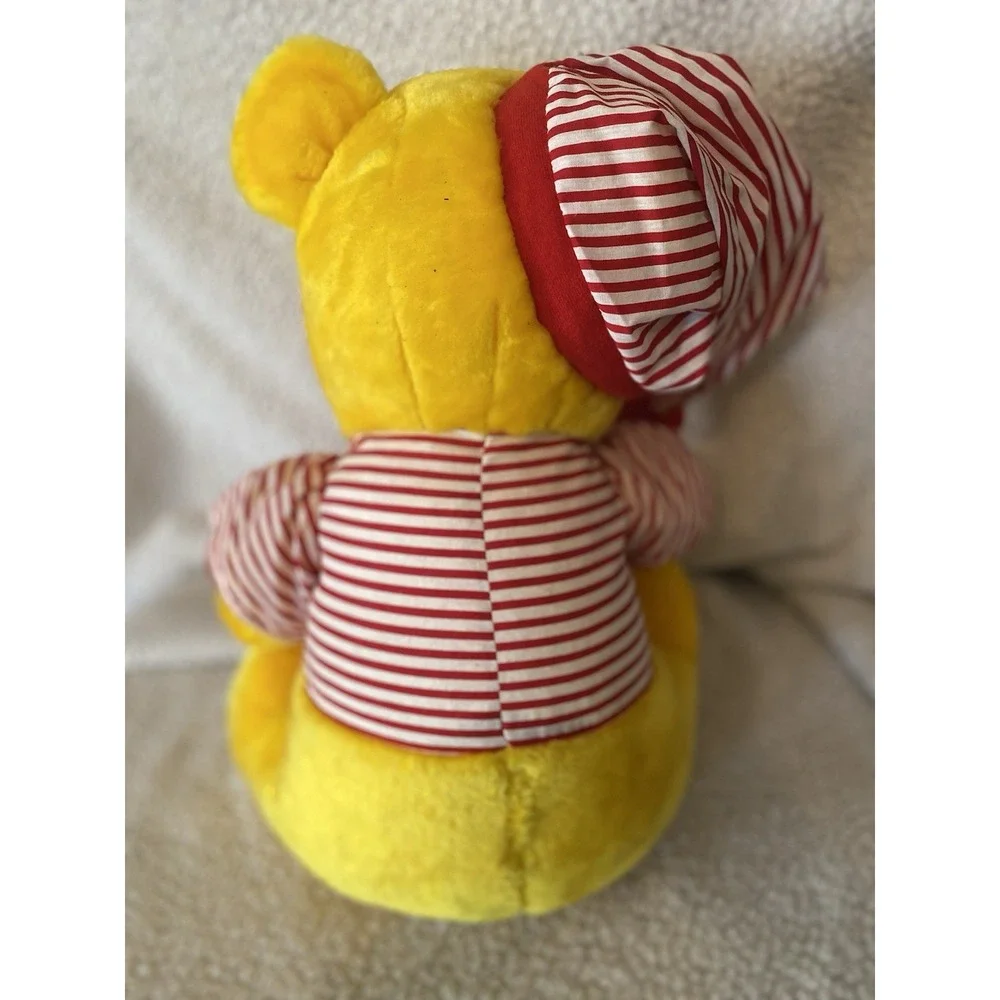 Bedtime Winnie The Pooh With Honey Bee Jar 16 Inch Disney Plush Pre-owned